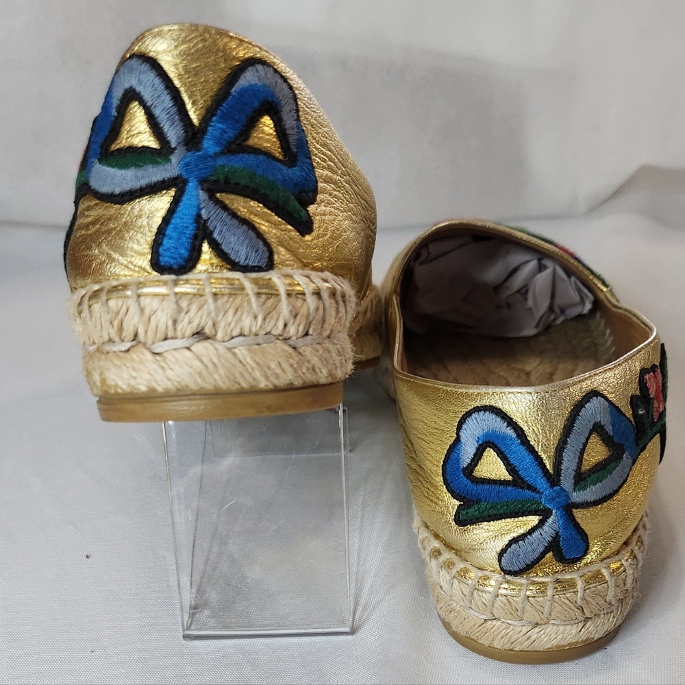 GUCCI  Pilar Leather Floral Embroidered Espadrilles Gold  Size 37.5 EU - Picture 11 of 16
